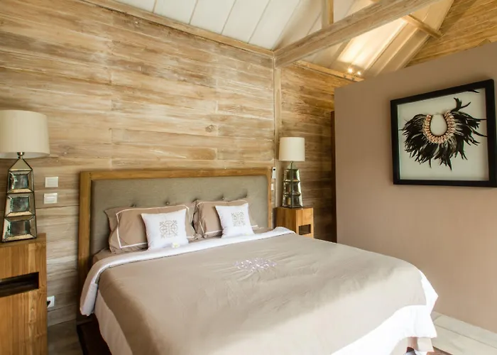 Du Bah - Cozy Tropical 3br 12min To 4*